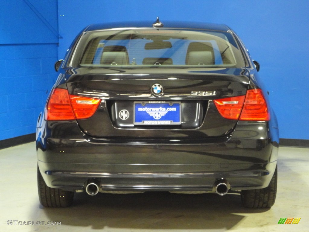 2010 3 Series 335i xDrive Sedan - Jet Black / Black photo #7