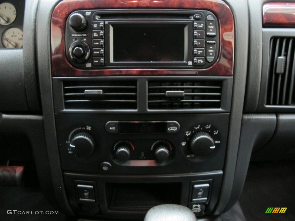 2004 Grand Cherokee Limited 4x4 - Graphite Metallic / Dark Slate Gray photo #27