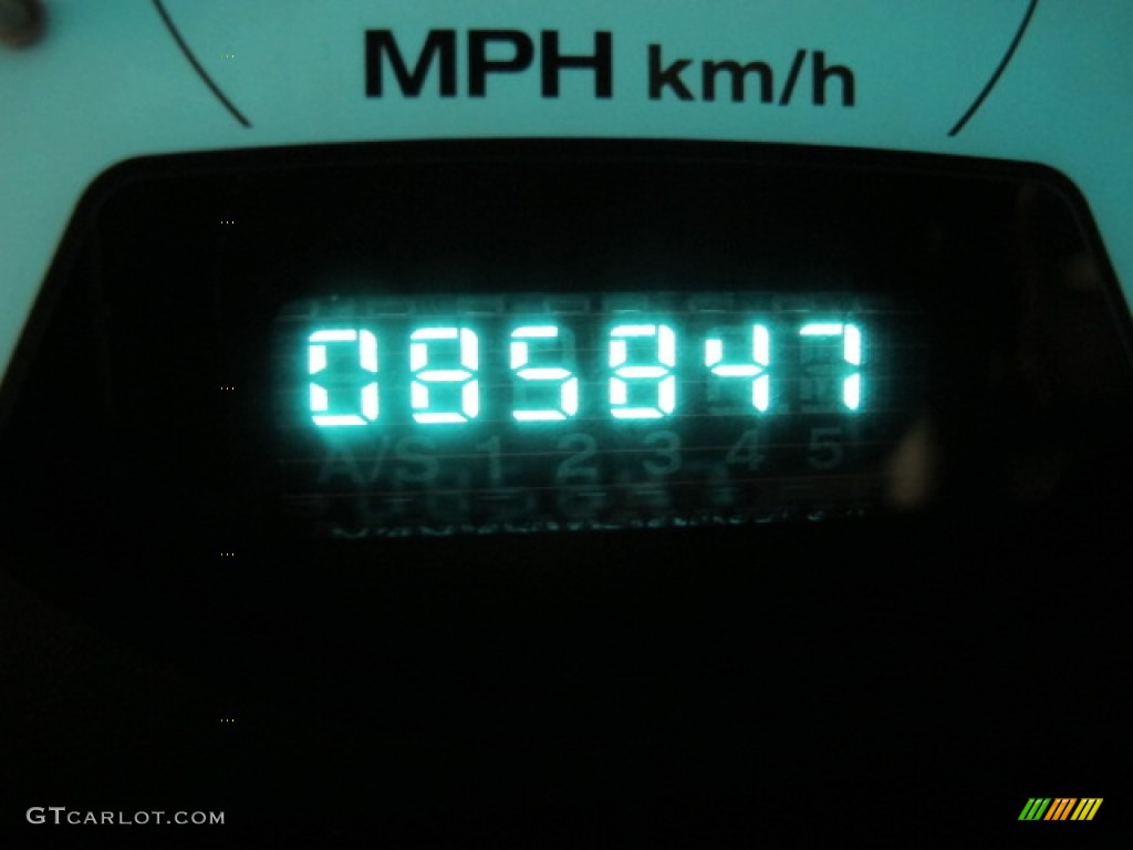 2004 Grand Cherokee Limited 4x4 - Graphite Metallic / Dark Slate Gray photo #29