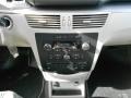 Aero Gray Controls Photo for 2012 Volkswagen Routan #59550291