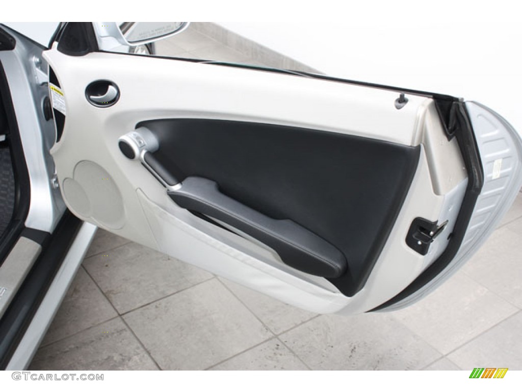 2006 Mercedes-Benz SLK 55 AMG Roadster Ash Door Panel Photo #59551950