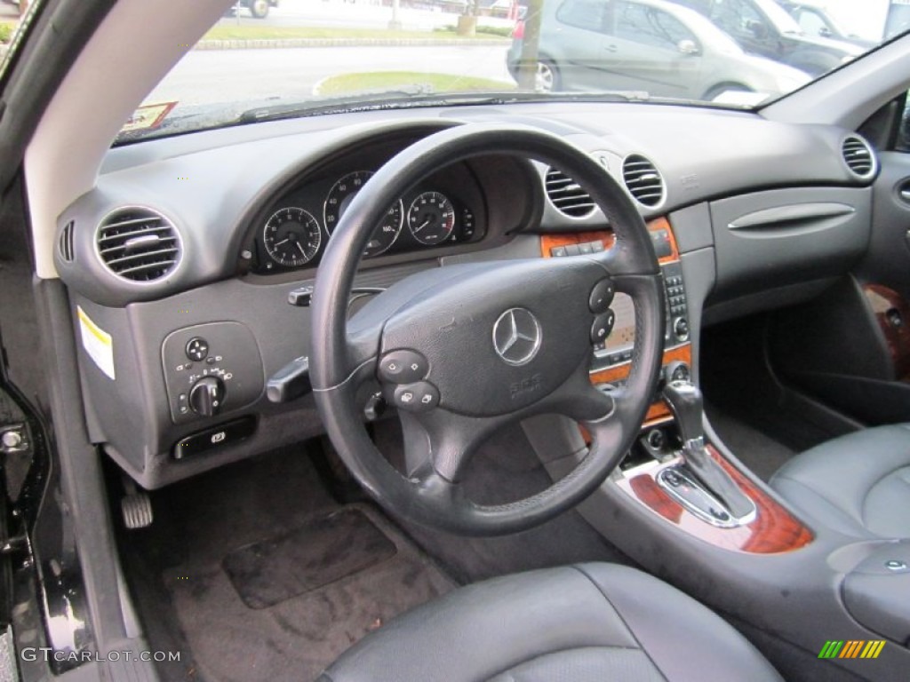 2005 Mercedes-Benz CLK 500 Coupe Dashboard Photos