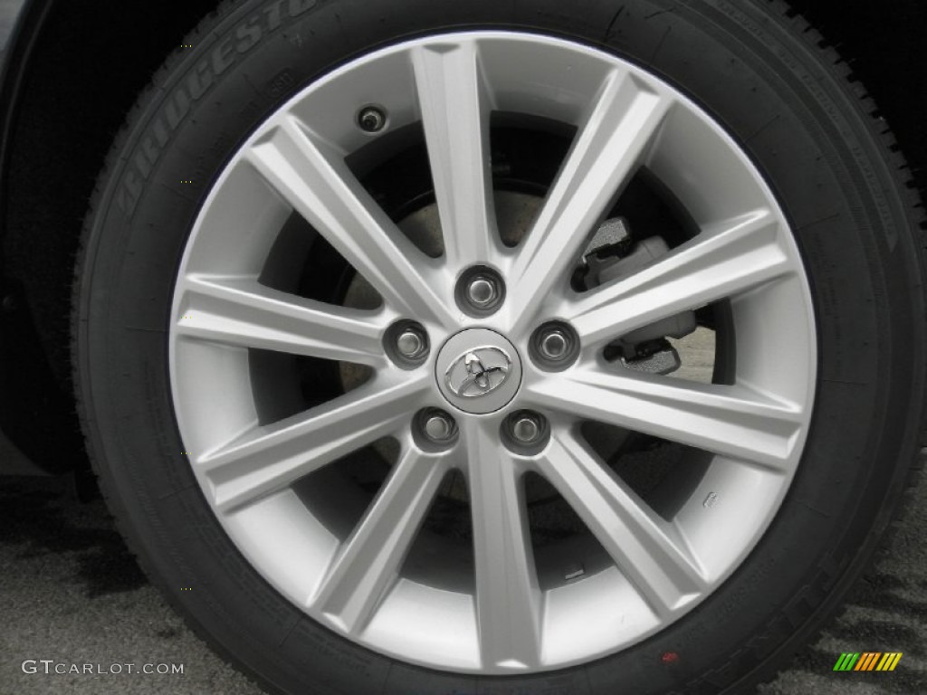 2012 Toyota Camry Hybrid XLE Wheel Photo #59554866