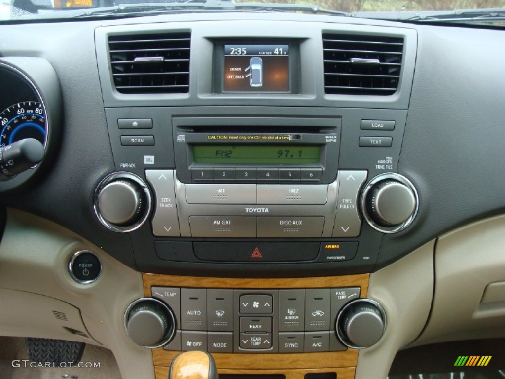 2010 Highlander Hybrid Limited 4WD - Black / Sand Beige photo #24