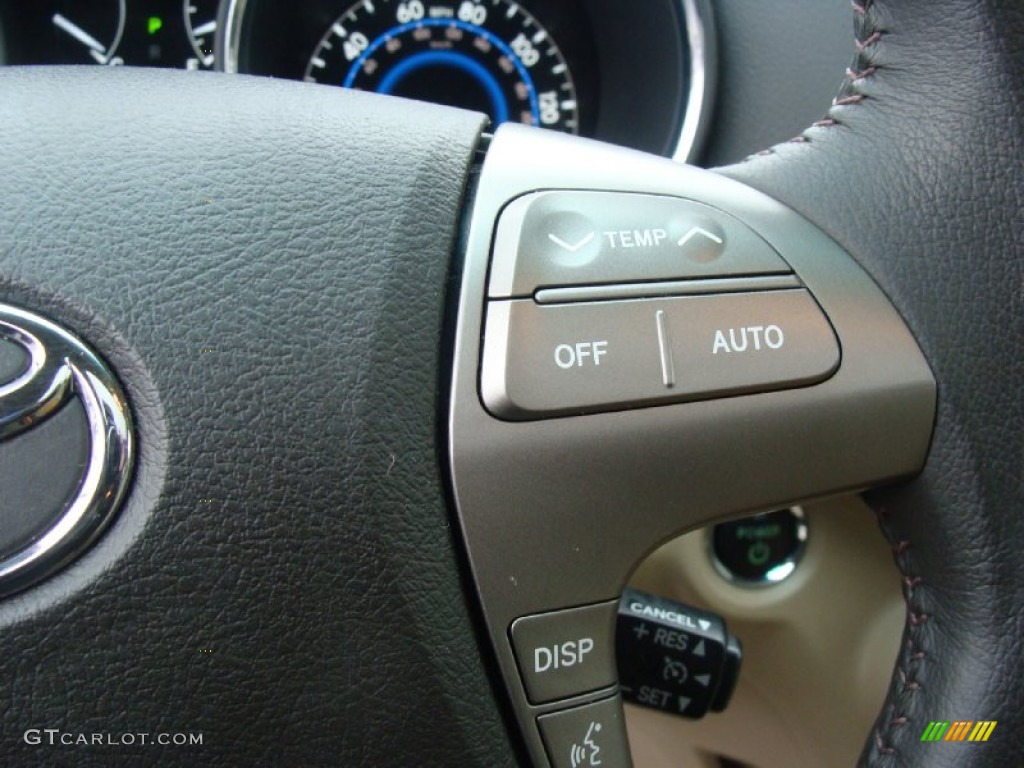 2010 Toyota Highlander Hybrid Limited 4WD Controls Photo #59556093