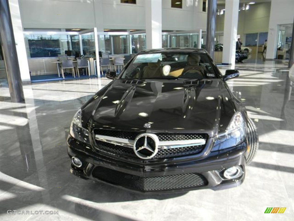2012 SL 550 Roadster - designo Mocha Black Metallic / designo Sand photo #2