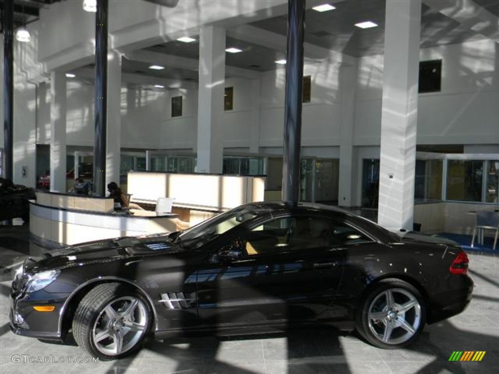 2012 SL 550 Roadster - designo Mocha Black Metallic / designo Sand photo #8