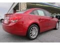 Crystal Red Metallic - Cruze Eco Photo No. 7