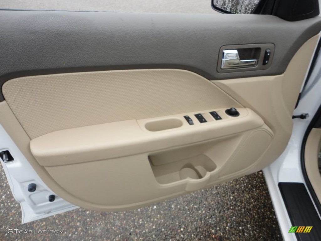 2009 Ford Fusion SEL Door Panel Photos