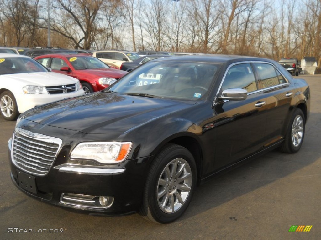 Brilliant Black Crystal Pearl 2011 Chrysler 300 Limited Exterior Photo #59562555