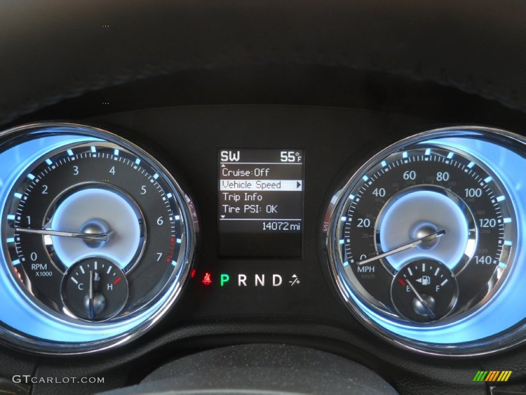 2011 Chrysler 300 Limited Gauges Photo #59562785