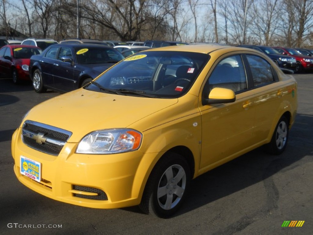 2007 Aveo LS Sedan - Summer Yellow / Charcoal Black photo #1