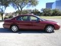 2006 Merlot Metallic Ford Taurus SEL  photo #3