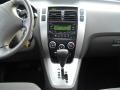 Platinum Silver - Tucson SE 4WD Photo No. 5