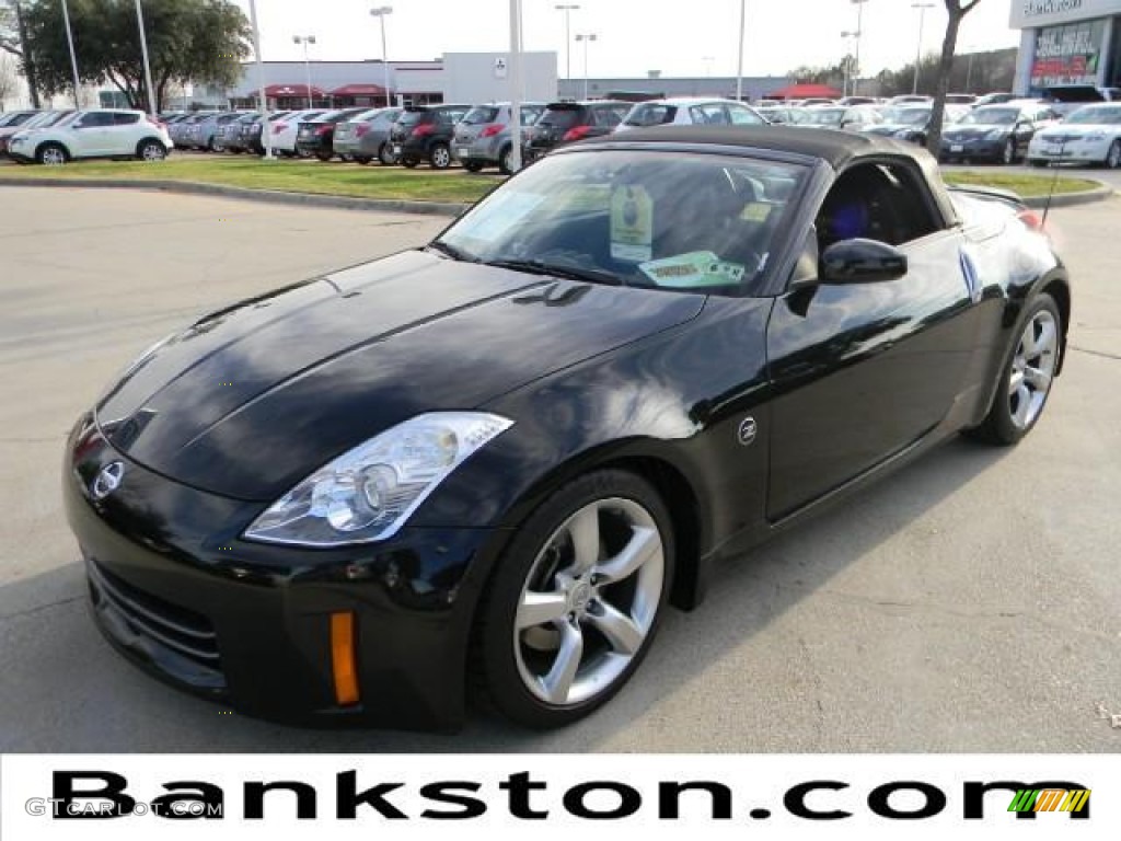 2006 350Z Touring Roadster - Magnetic Black Pearl / Charcoal Leather photo #1