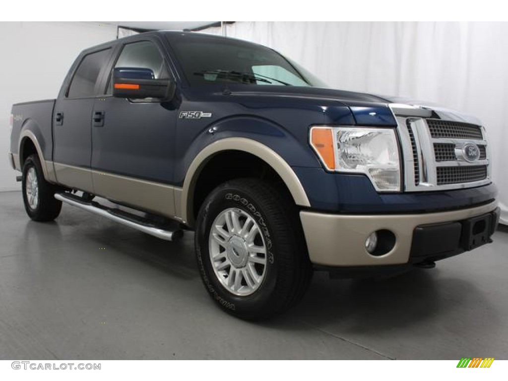 2010 F150 Lariat SuperCrew 4x4 - Dark Blue Pearl Metallic / Tan photo #3