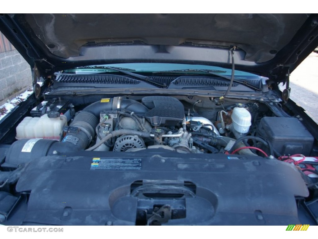 2006 Chevrolet Silverado 2500HD Work Truck Regular Cab 4x4 Plow Truck Engine Photos