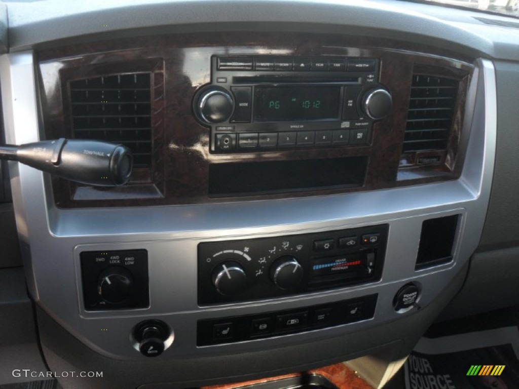 2008 Dodge Ram 2500 Laramie Quad Cab 4x4 Controls Photos