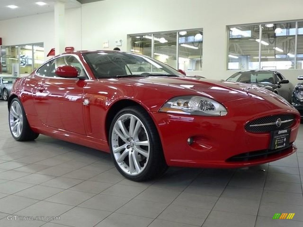 2007 XK XK8 Coupe - Salsa Red / Charcoal photo #2