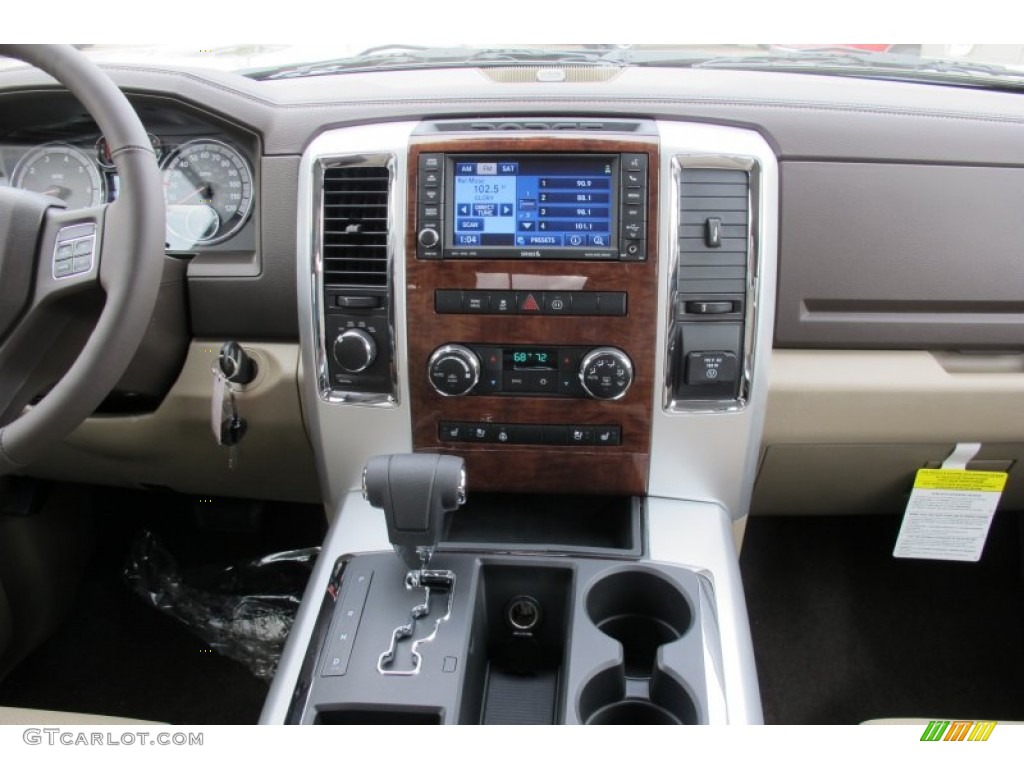 2012 Ram 1500 Laramie Crew Cab 4x4 - Black / Light Pebble Beige/Bark Brown photo #15