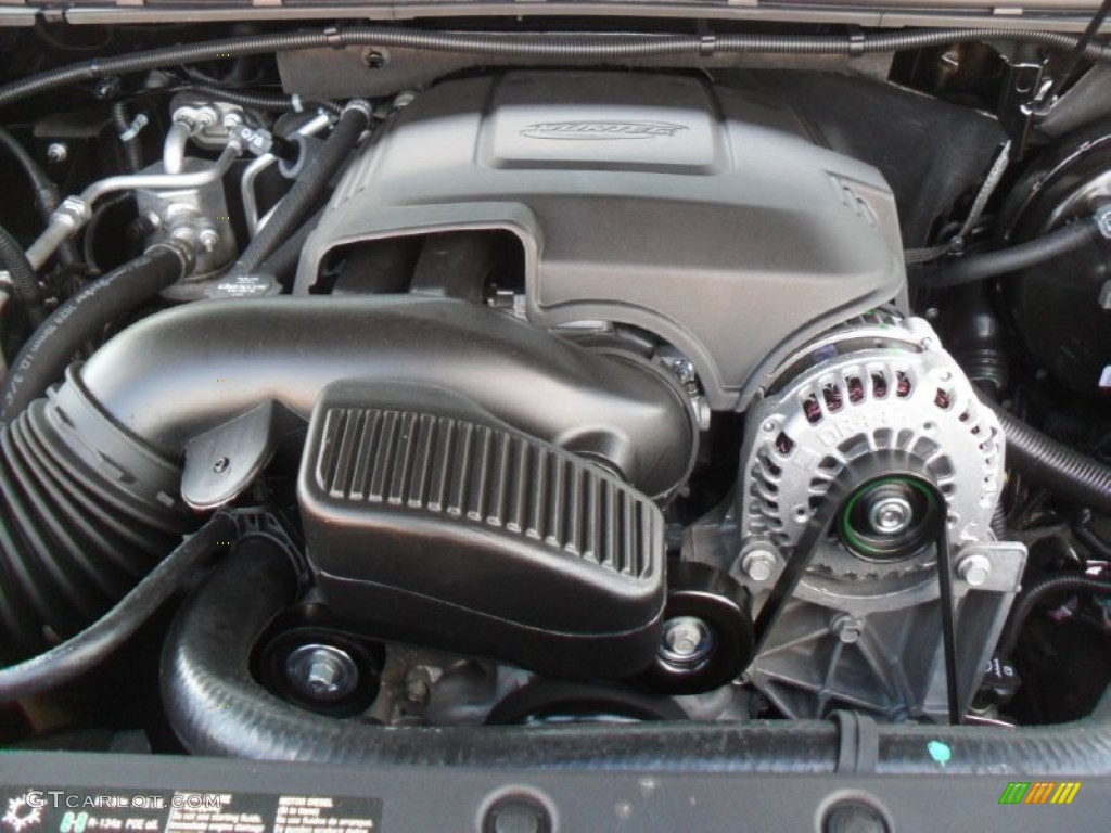 2012 Chevrolet Tahoe LTZ 4x4 Engine Photos
