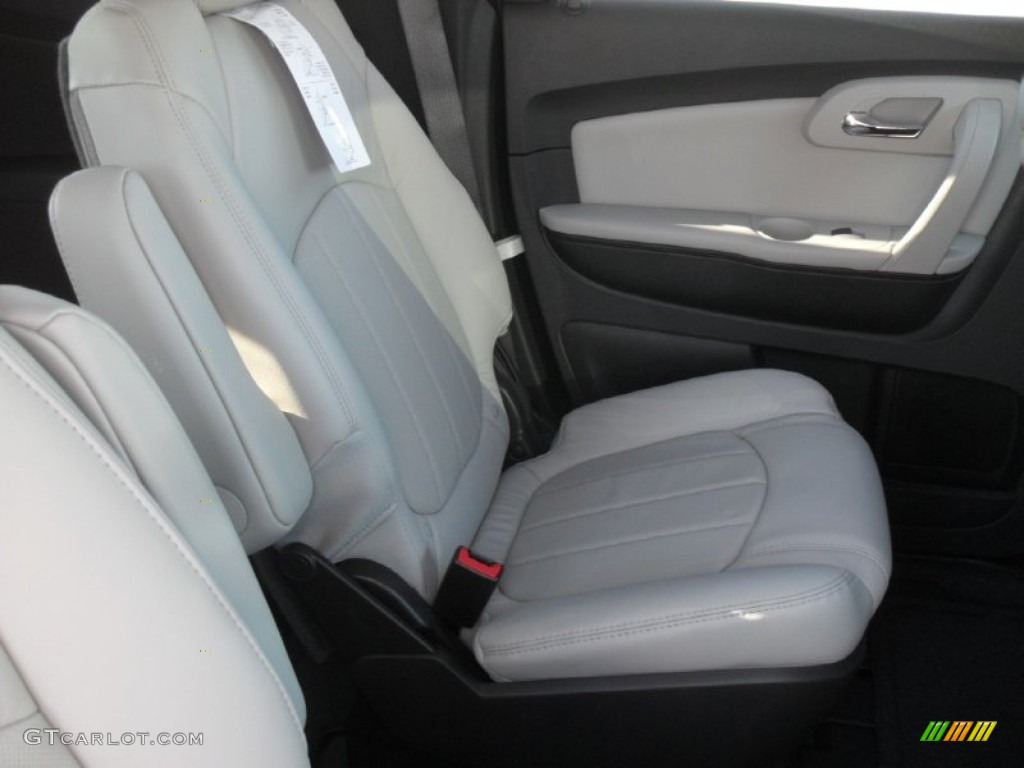 Light Gray/Ebony Interior 2012 Chevrolet Traverse LTZ Photo #59573259