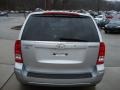 2007 Stardust Silver Hyundai Entourage GLS  photo #5