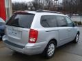 2007 Stardust Silver Hyundai Entourage GLS  photo #6