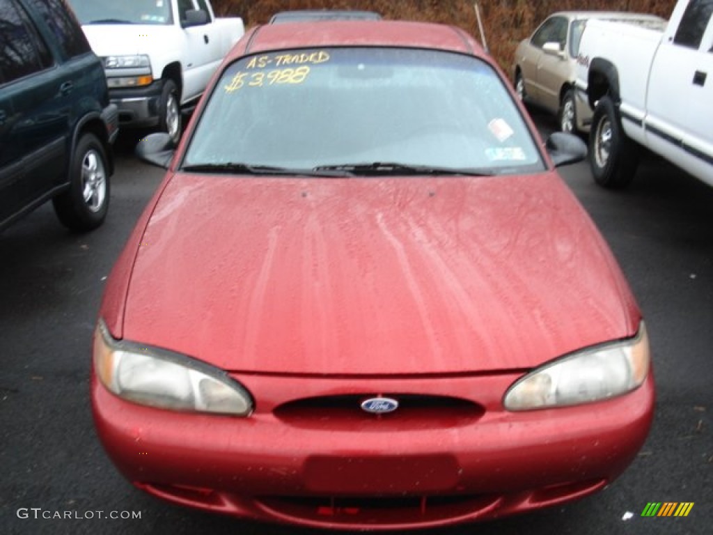 1999 Escort SE Sedan - Toreador Red Metallic / Medium Graphite photo #2