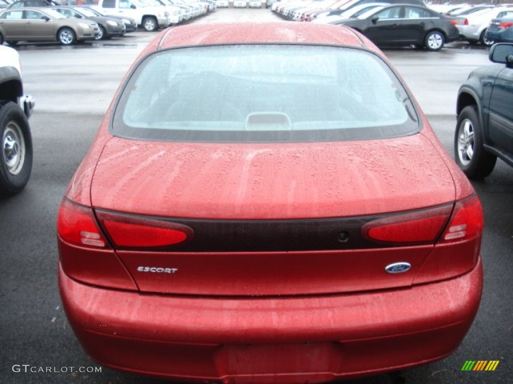 1999 Escort SE Sedan - Toreador Red Metallic / Medium Graphite photo #5