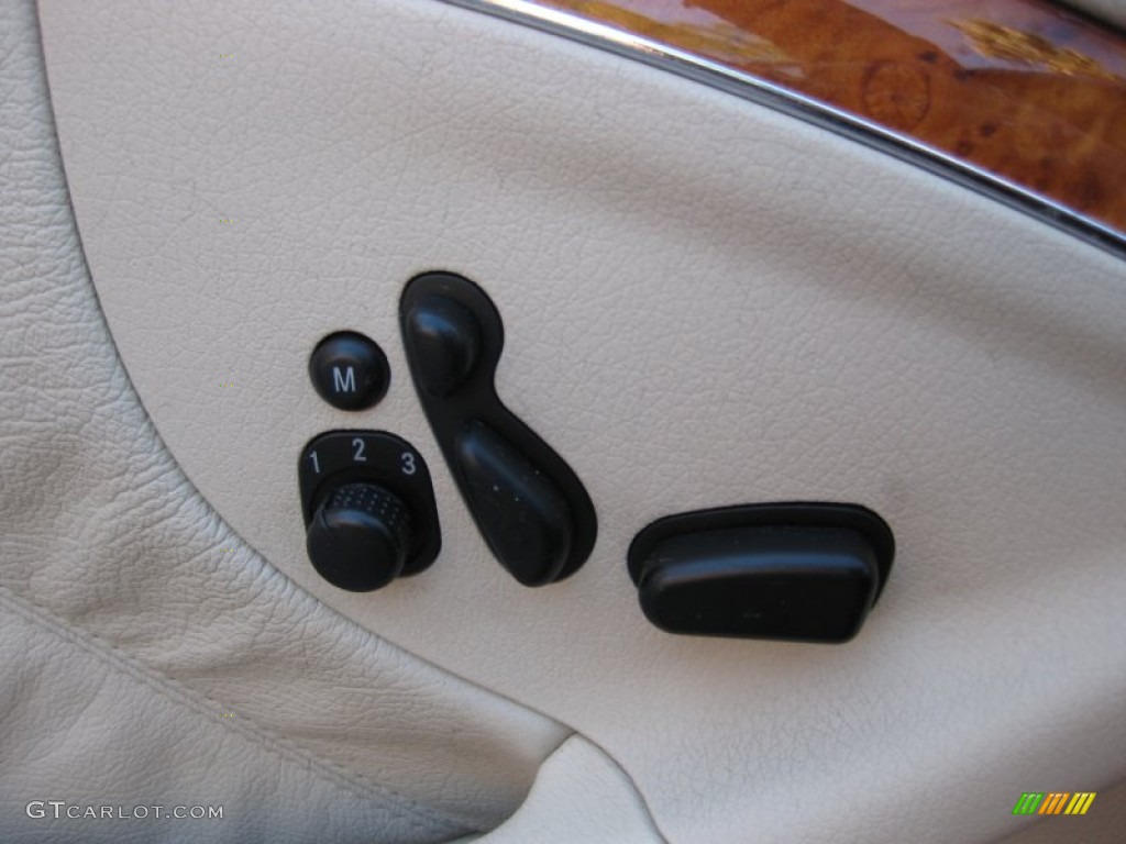 2003 Mercedes-Benz CLK 320 Coupe Controls Photo #59577636