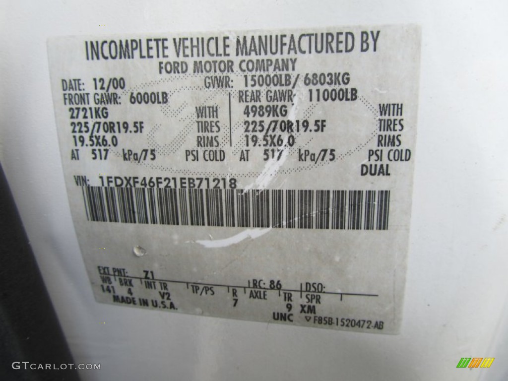 2001 Ford F450 Super Duty XL Regular Cab Bucket Truck Color Code Photos