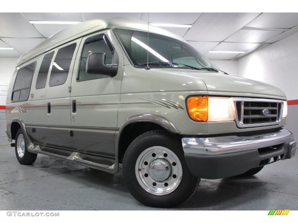 2005 Ford E Series Van E250 Passenger Conversion Exterior Photos