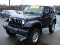 Black - Wrangler X 4x4 Photo No. 4