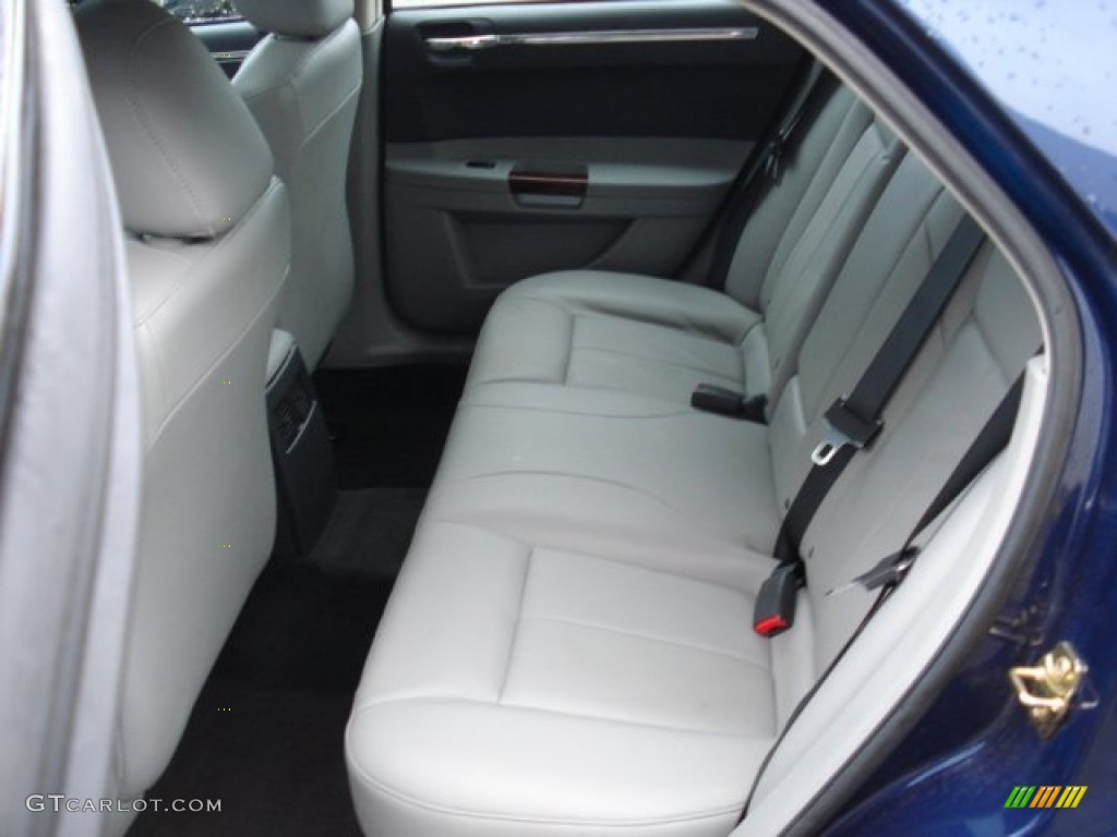Dark Slate Gray/Light Graystone Interior 2006 Chrysler 300 Touring AWD Photo #59580327