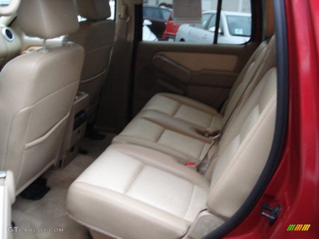 2007 Mountaineer Premier AWD - Vivid Red / Camel photo #16