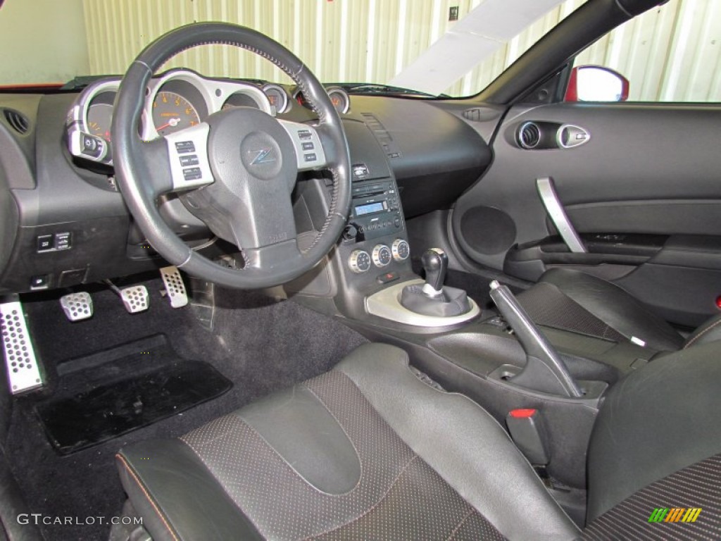 2006 350Z Touring Roadster - Redline / Charcoal Leather photo #12