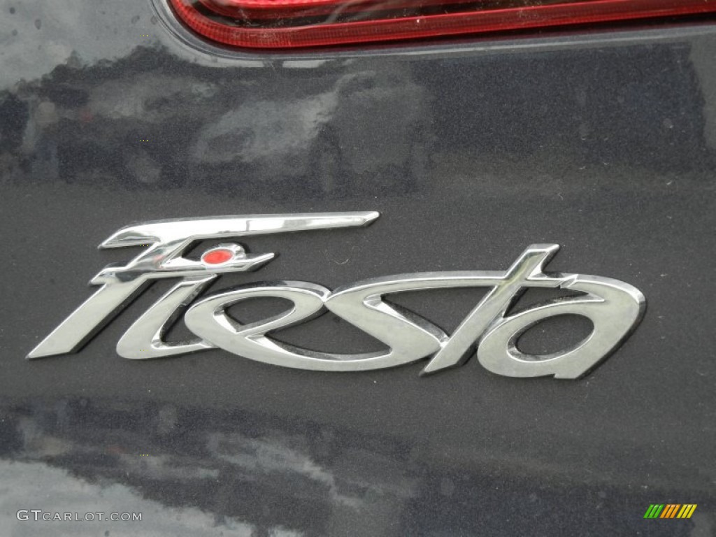 2012 Ford Fiesta S Sedan Marks and Logos Photos