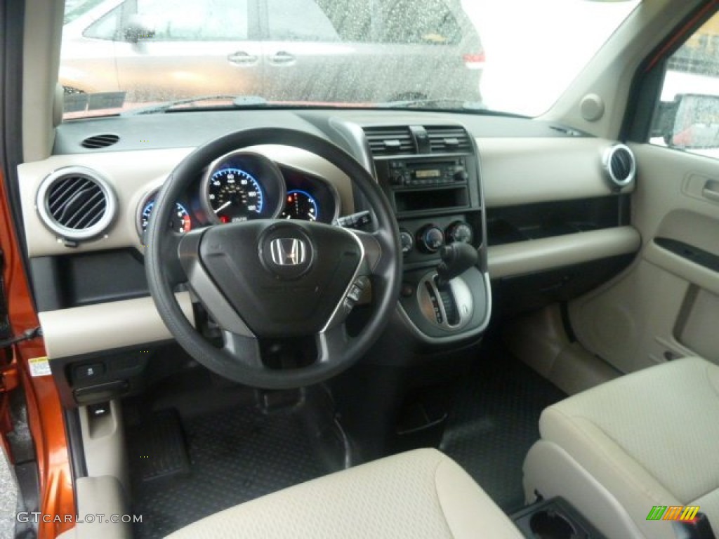 2010 Honda Element LX 4WD Dashboard Photos