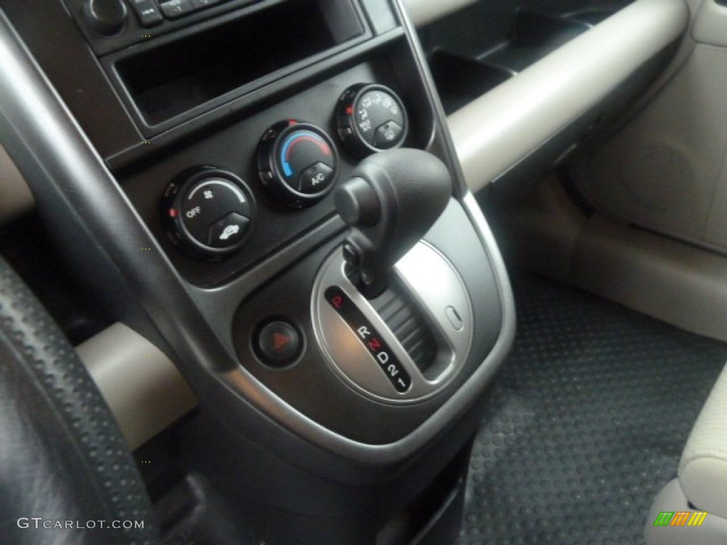 2010 Honda Element LX 4WD Transmission Photos
