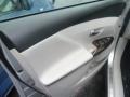 Classic Silver Metallic - Venza I4 Photo No. 14
