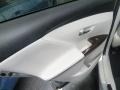Classic Silver Metallic - Venza I4 Photo No. 15