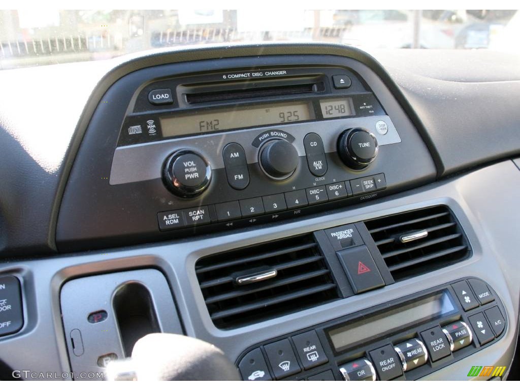 2007 Honda Odyssey EX Controls Photo #59587101