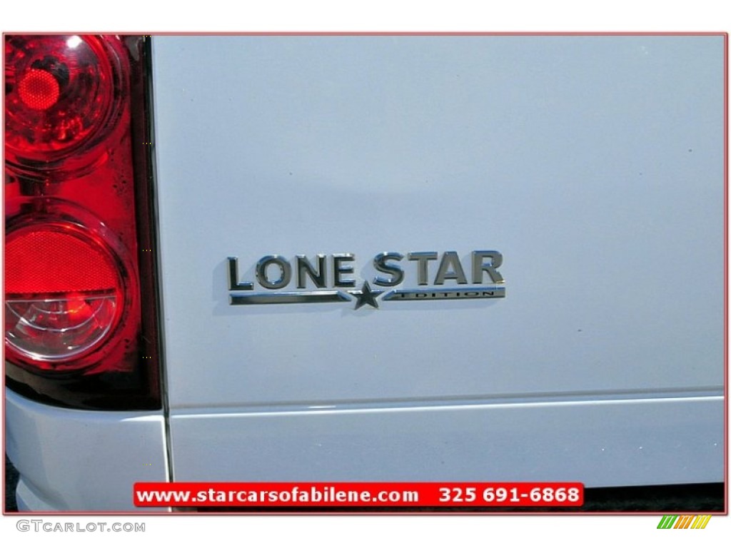 2008 Ram 3500 Lone Star Quad Cab 4x4 - Bright White / Medium Slate Gray photo #4