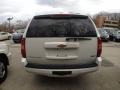 Summit White - Suburban 1500 LT 4x4 Photo No. 5