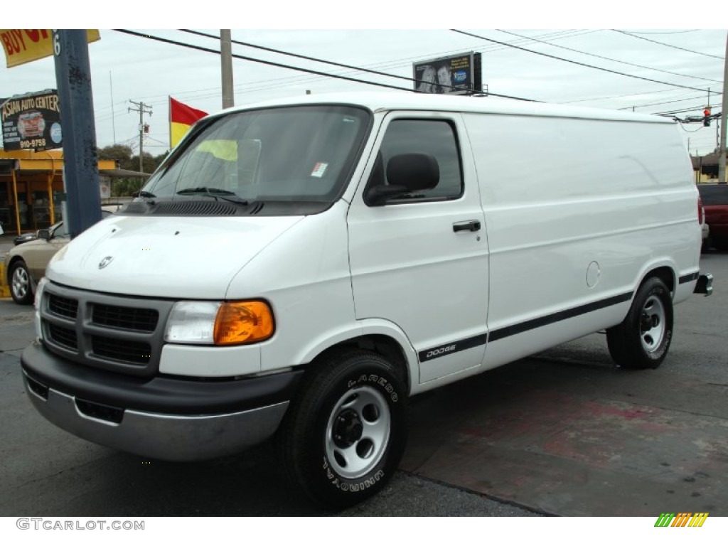 Bright White 2003 Dodge Ram Van 1500 Cargo Exterior Photo #59589168