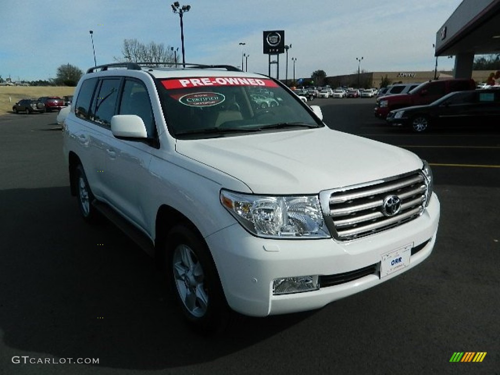 Super White Toyota Land Cruiser