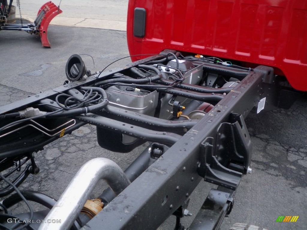 2012 Silverado 3500HD WT Regular Cab 4x4 Chassis - Victory Red / Dark Titanium photo #11