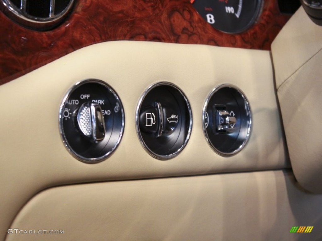 2009 Bentley Brooklands Standard Brooklands Model Controls Photo #59592192