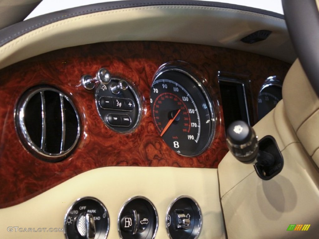 2009 Bentley Brooklands Standard Brooklands Model Gauges Photo #59592198